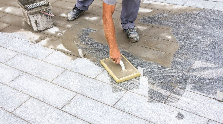 Professional gutter cleaning in Honokaa, HI